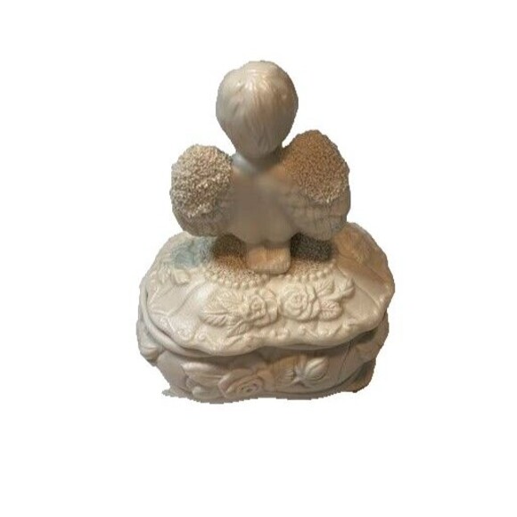 Traditional Victorian Bisque Cherub Angel Heart-Shaped Trinket Box 4 1/2" Tall - Picture 5 of 5